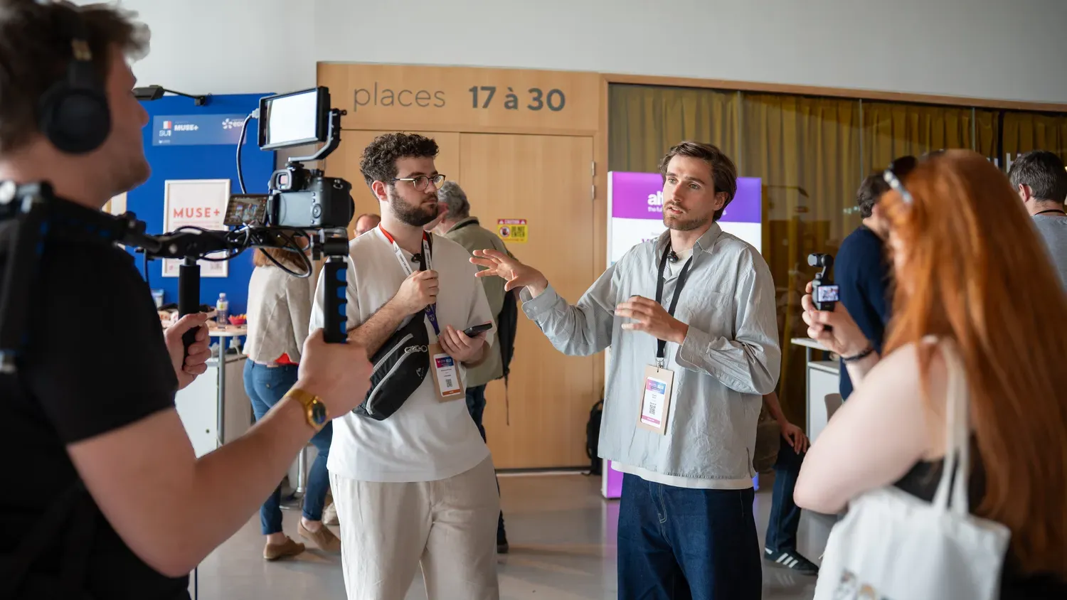 Photographie de tournage d une démonstration.