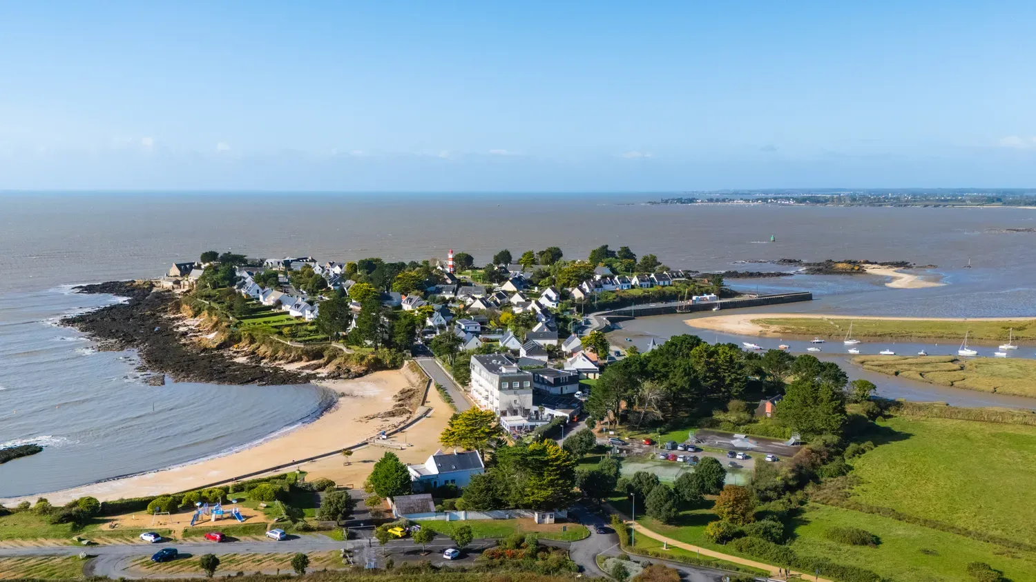 Photographie de village de Penn Lann vu du ciel.